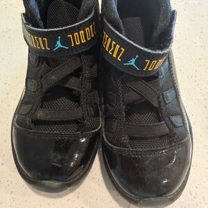 Jordan Kids' Black Sneakers with Teal and Yellow Accents